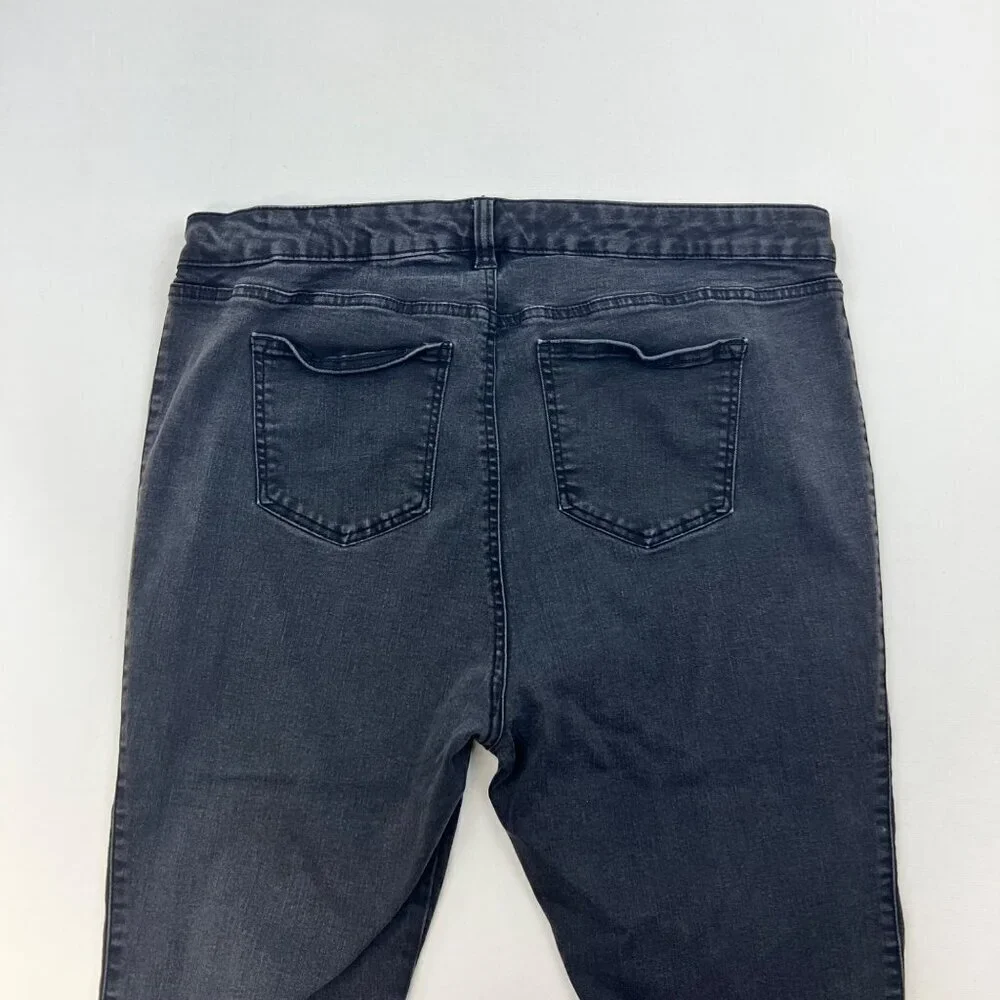 Celebrity Pink Women’s Skinny Ankle Distressed Jeans Faded Black Size 18